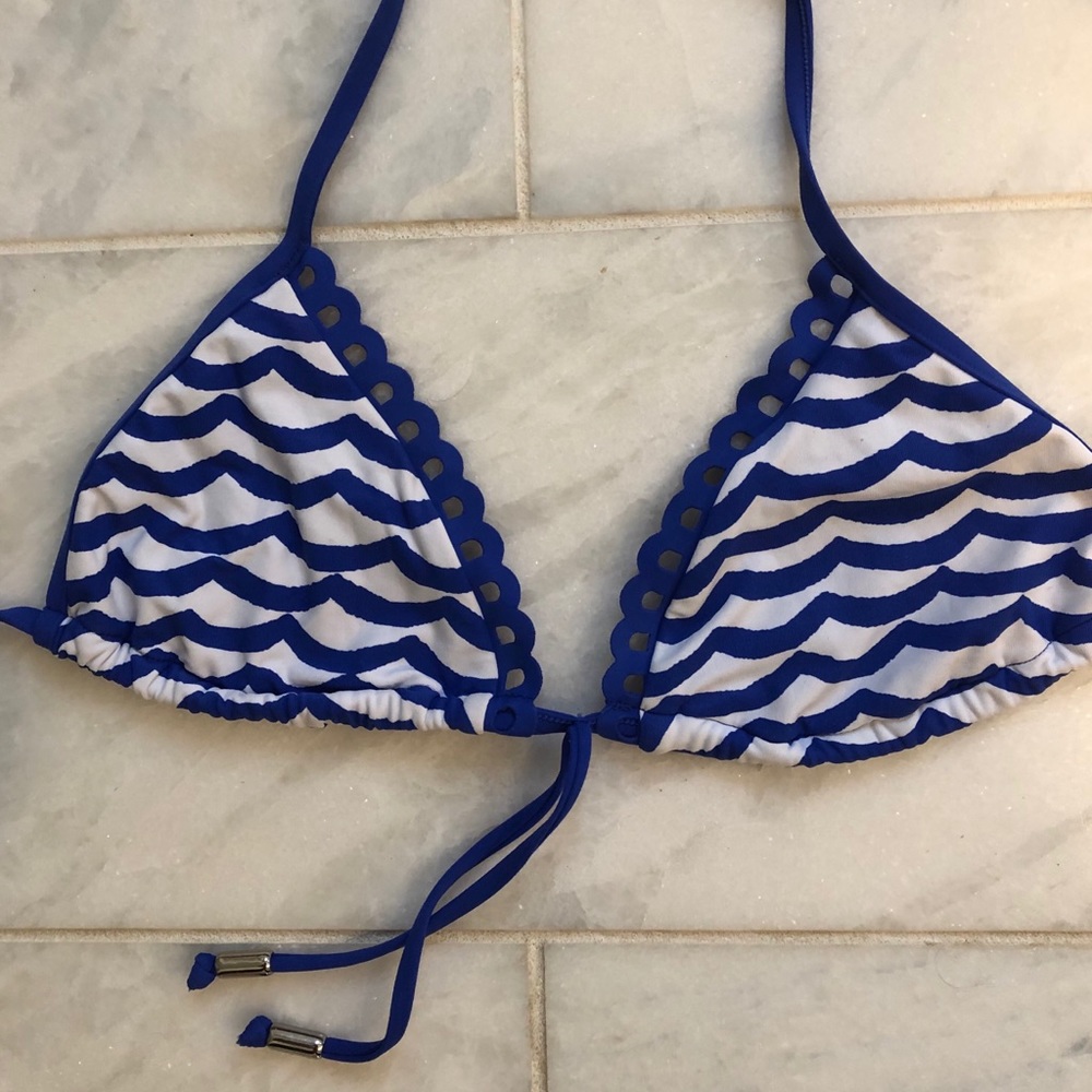 Sea folly bikini top